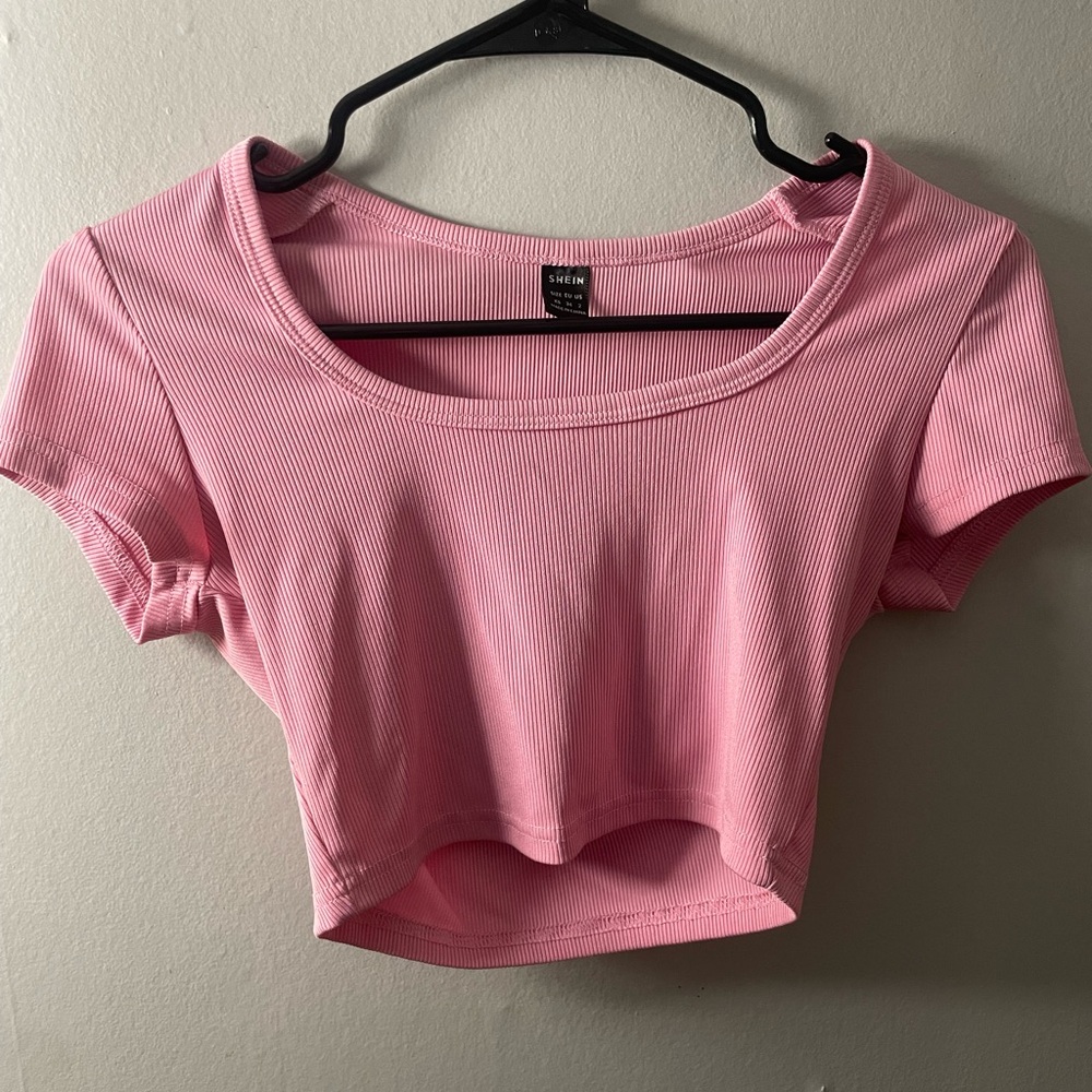 Pink Ribbed Crop Top